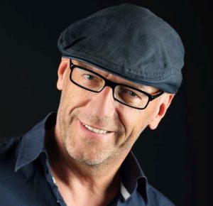 Portraitfoto Helmut Lippl